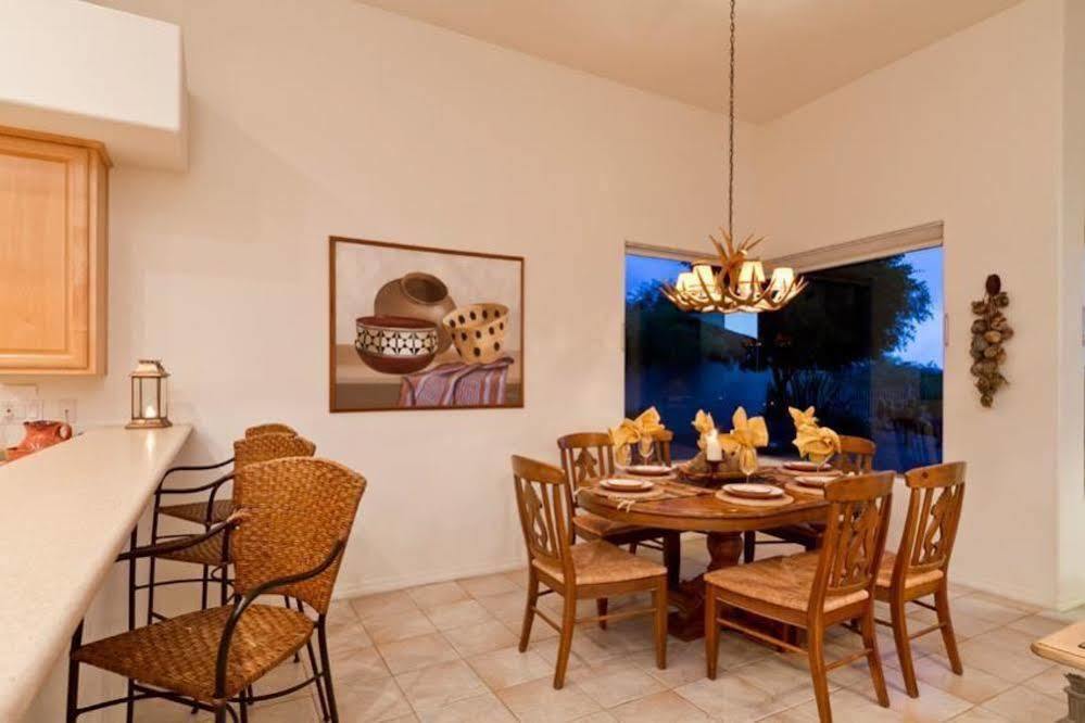 Honey Mesquite Getaway In Legend Trail Apartment Carefree Exterior photo