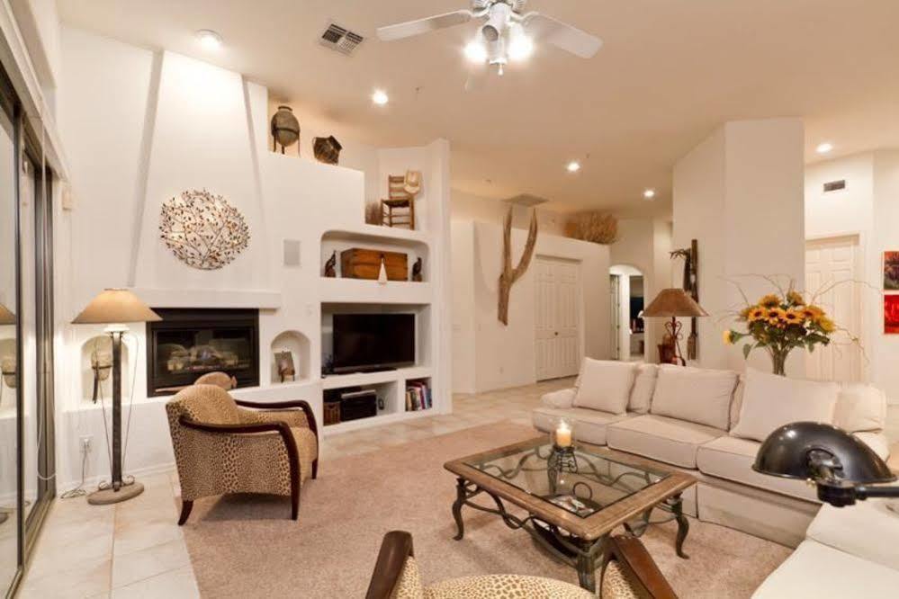 Honey Mesquite Getaway In Legend Trail Apartment Carefree Exterior photo