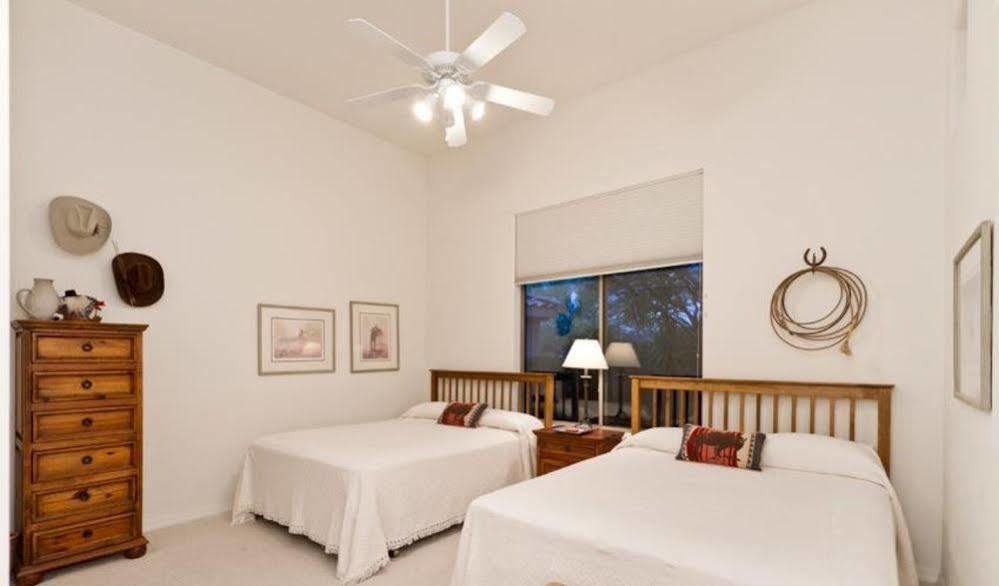 Honey Mesquite Getaway In Legend Trail Apartment Carefree Exterior photo